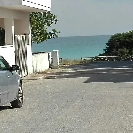 Robi A 20 Metri Dal Mare * Torre Lapillo