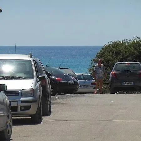 Robi A 20 Metri Dal Mare Casa de Férias Torre Lapillo